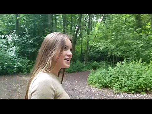 ❤️ Ech hunn dem Evelina virgeschloen datt mir op enger ëffentlecher Plaz fécken! Si sot jo. Dunn hunn ech hatt an den Arsch gefickt an an hirem Mond kum. Dunn huet si sech selwer gepisst. ❤ Hausgemachte Porno op lb.filmepornonline.ru ❌️